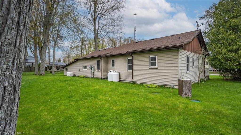 303 Cedar Drive Property Photo 16
