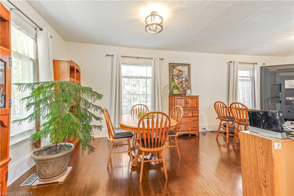 225 Charing Cross Street Property Photo 10