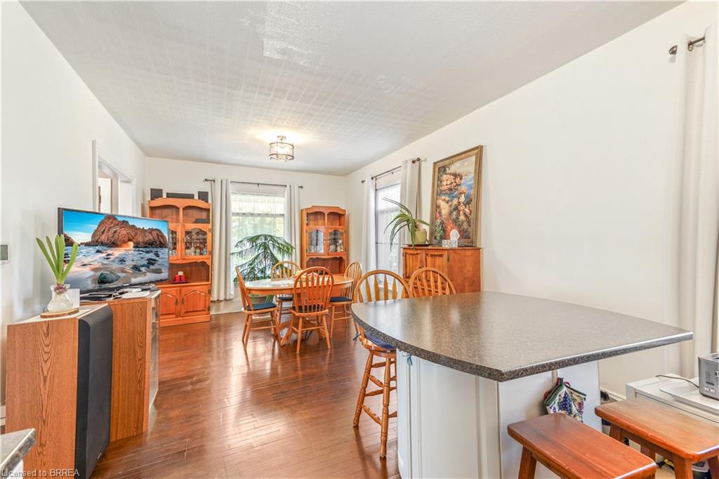 225 Charing Cross Street Property Photo 16