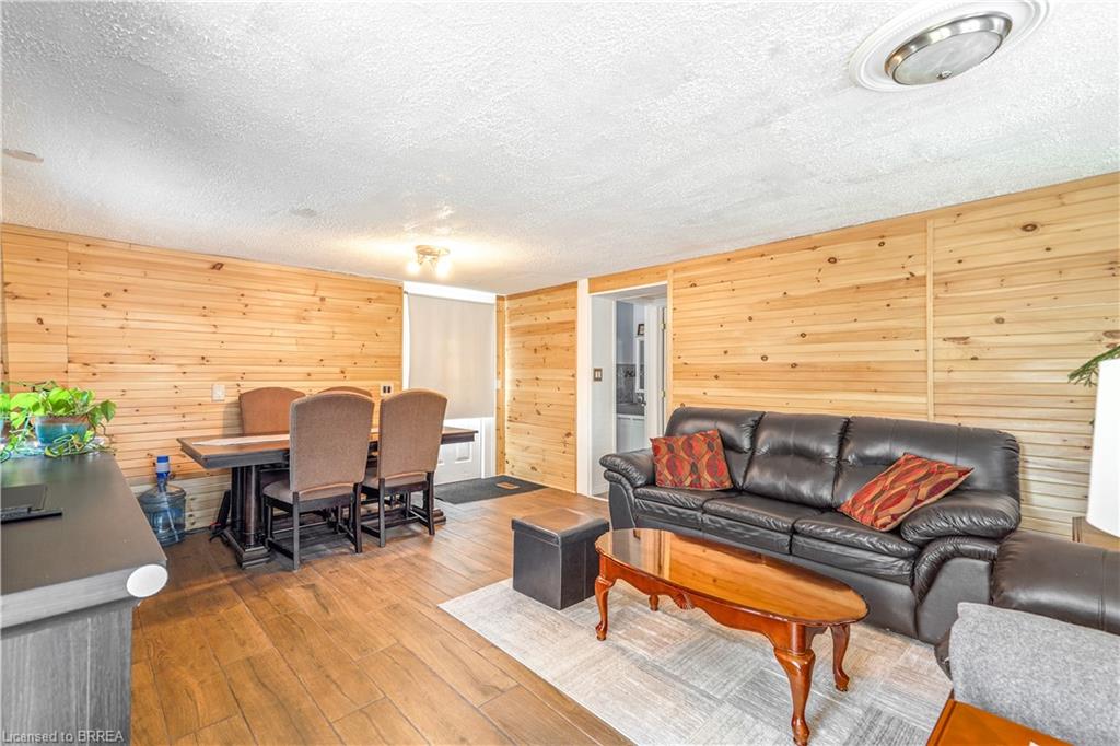 225 Charing Cross Street Property Photo 19