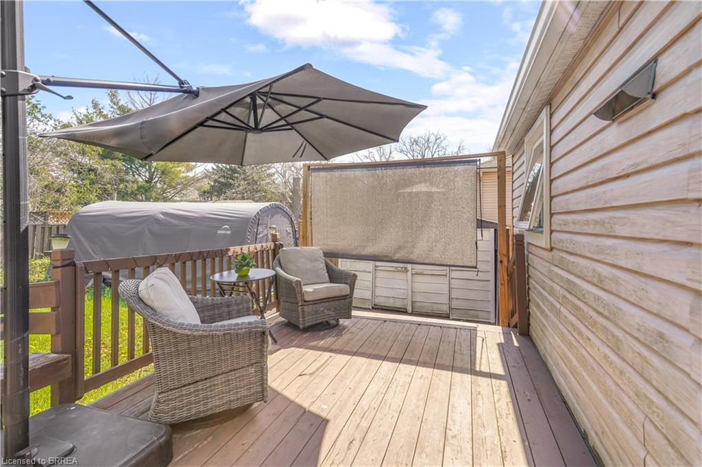 225 Charing Cross Street Property Photo 37
