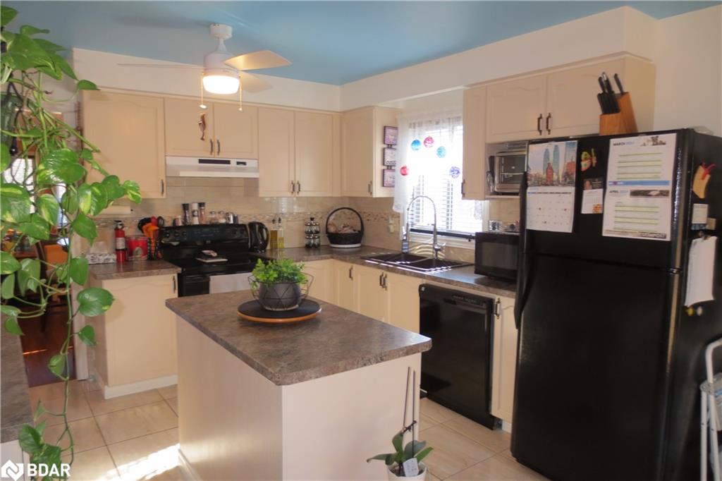 4 Campbell Avenue Property Photo 8