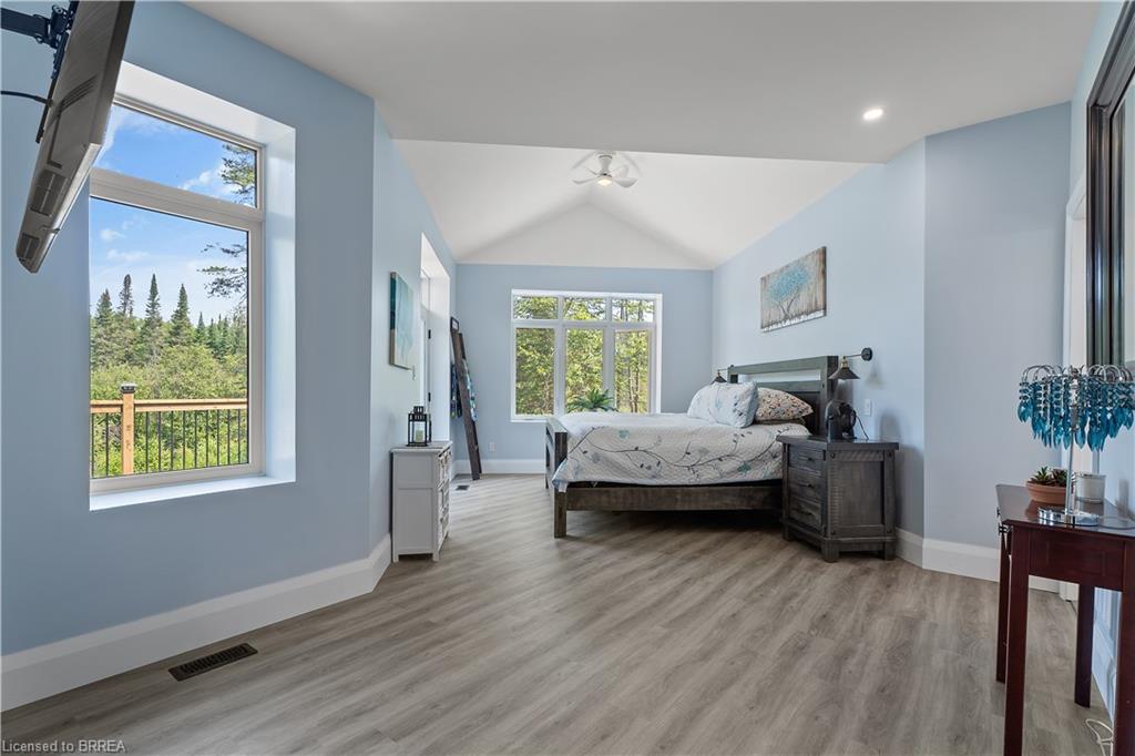 115 Old Rainy Lake Road Property Photo 17