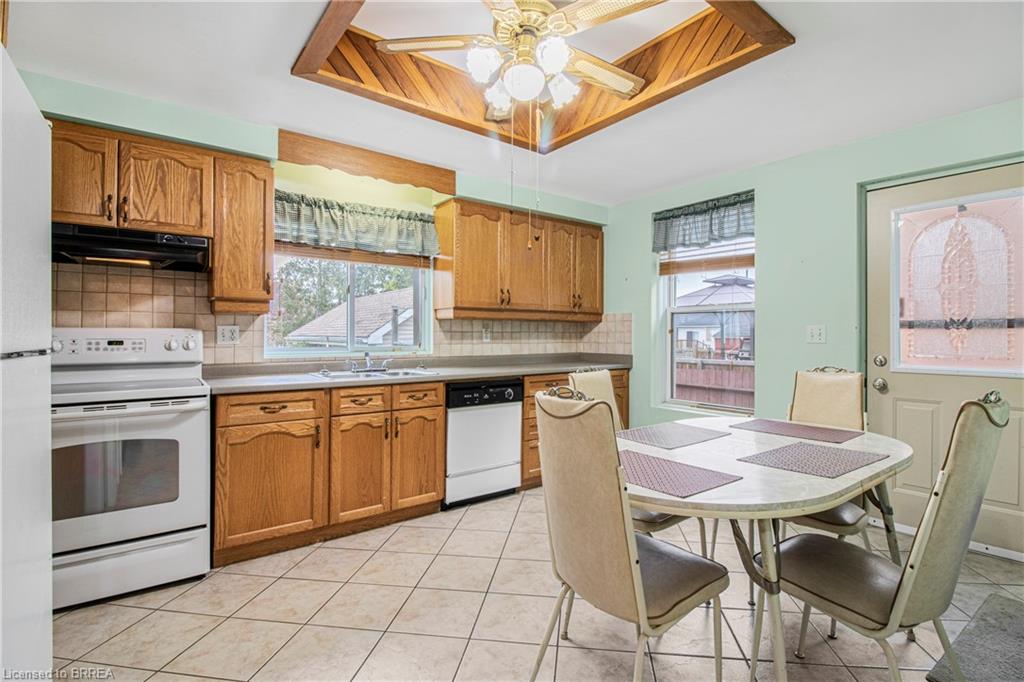 272 Nelson Street Property Photo 3