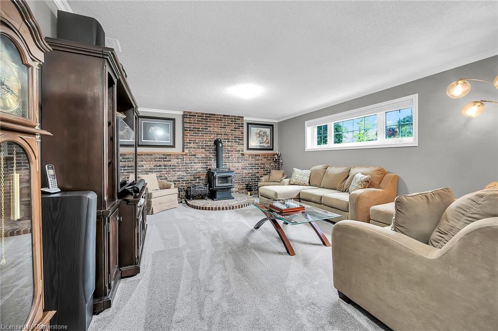 136 Secord Street Property Photo 25