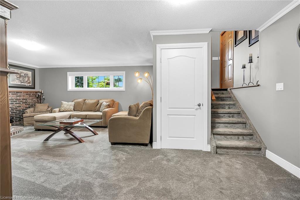 136 Secord Street Property Photo 29
