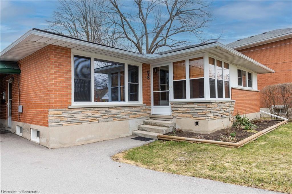 98 Clive Road Property Photo 1