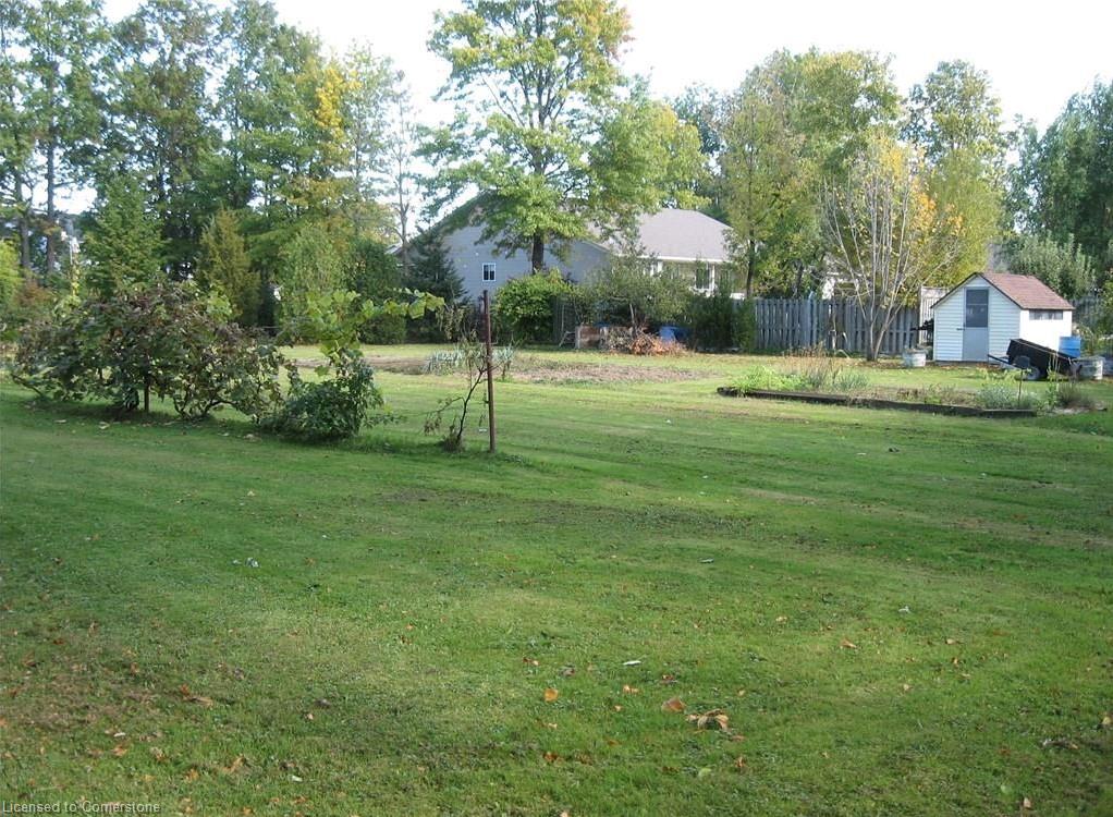 182 Rykert Street Property Photo 10