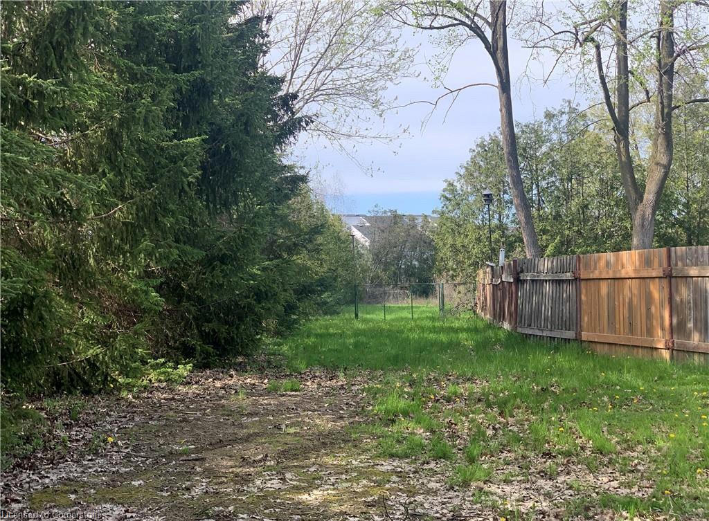 182 Rykert Street Property Photo 15