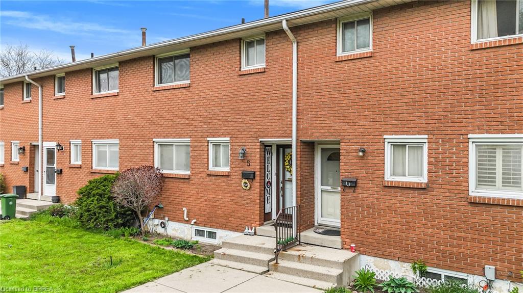 5-161 Berkindale Drive Property Photo