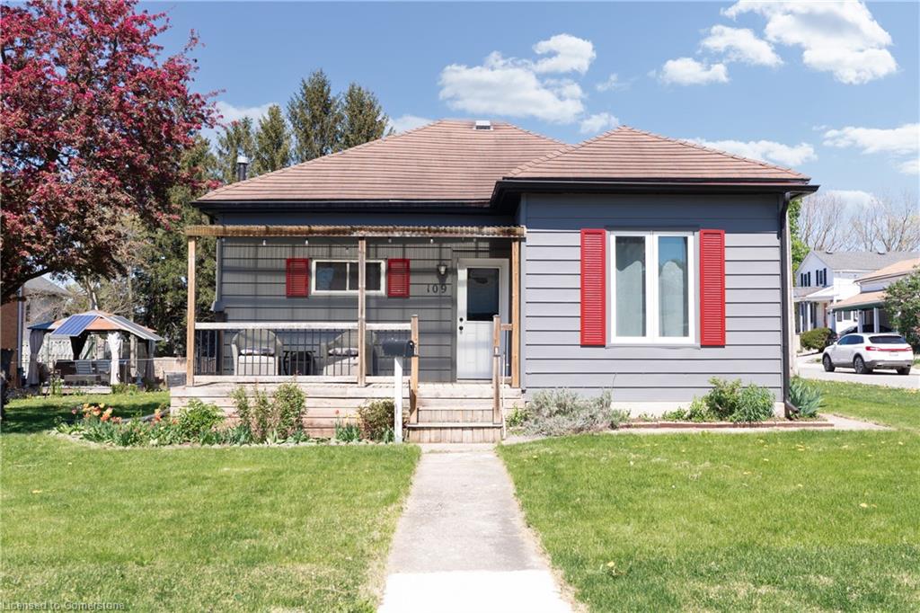 109 Carroll Street Property Photo 1