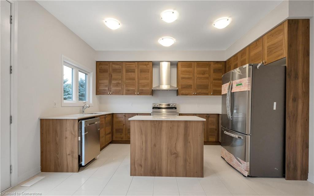 125 Dingman Street Property Photo 8