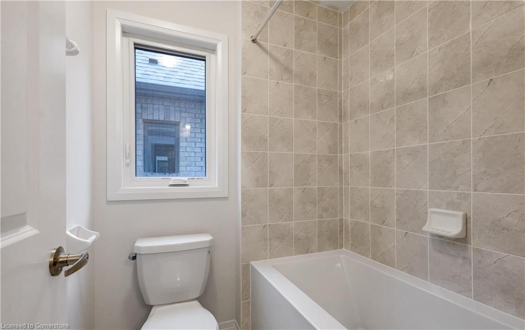 125 Dingman Street Property Photo 9
