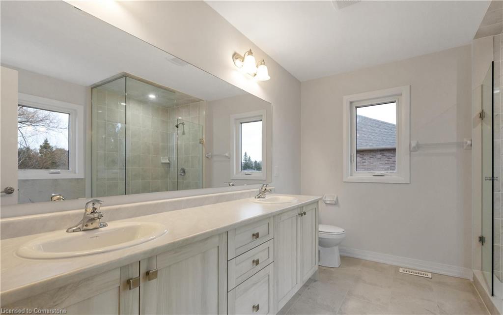 125 Dingman Street Property Photo 11