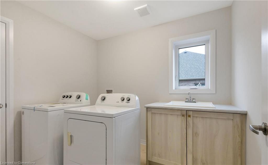 125 Dingman Street Property Photo 14