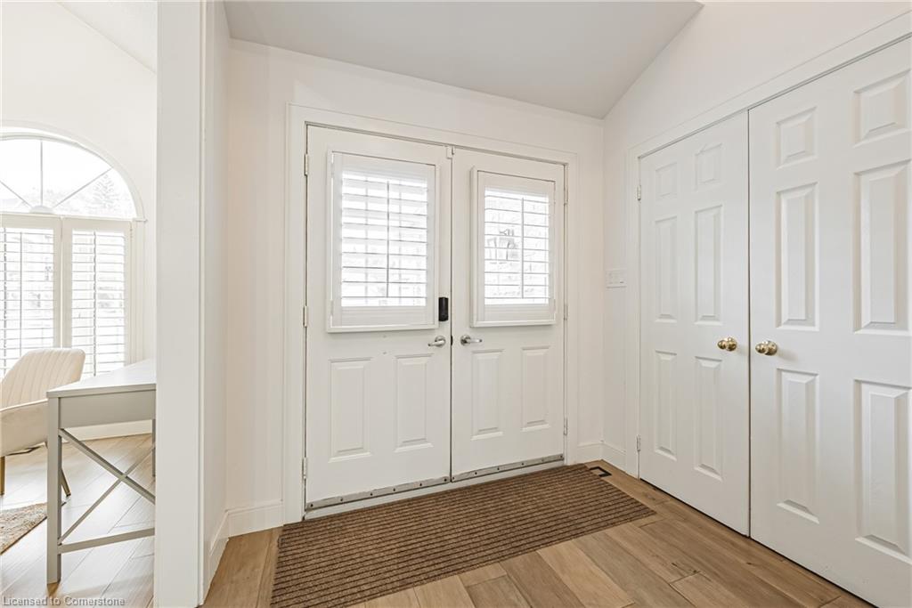 6 Windmill Place Property Photo 4