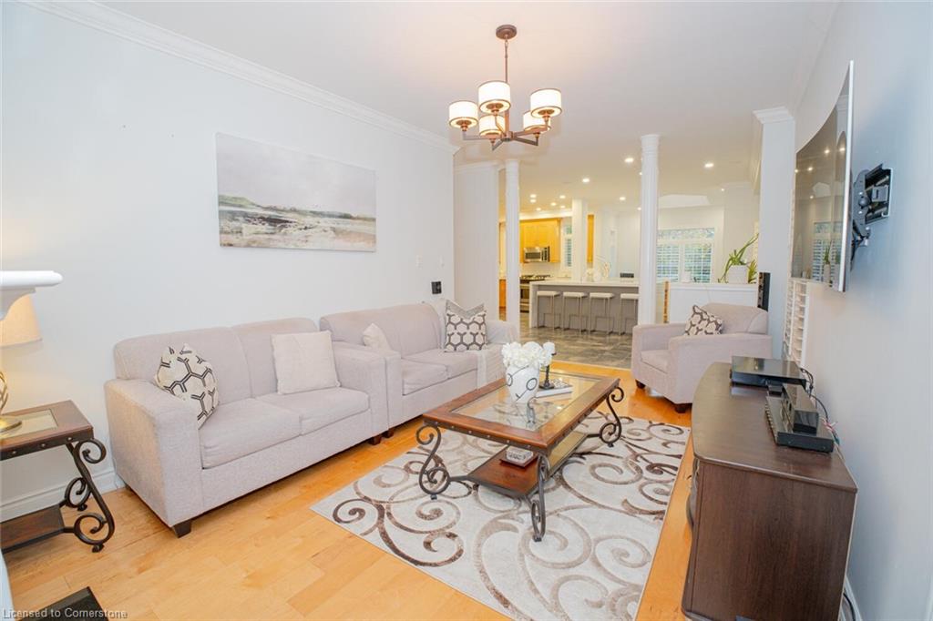50 Islandview Way Property Photo 13