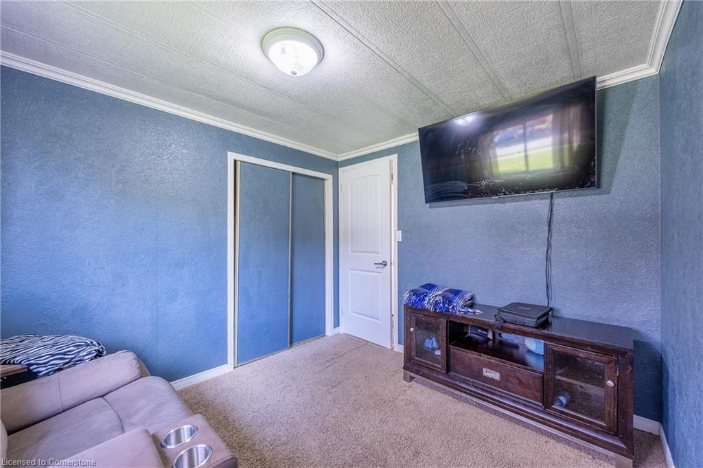 53905 John Street Property Photo 20