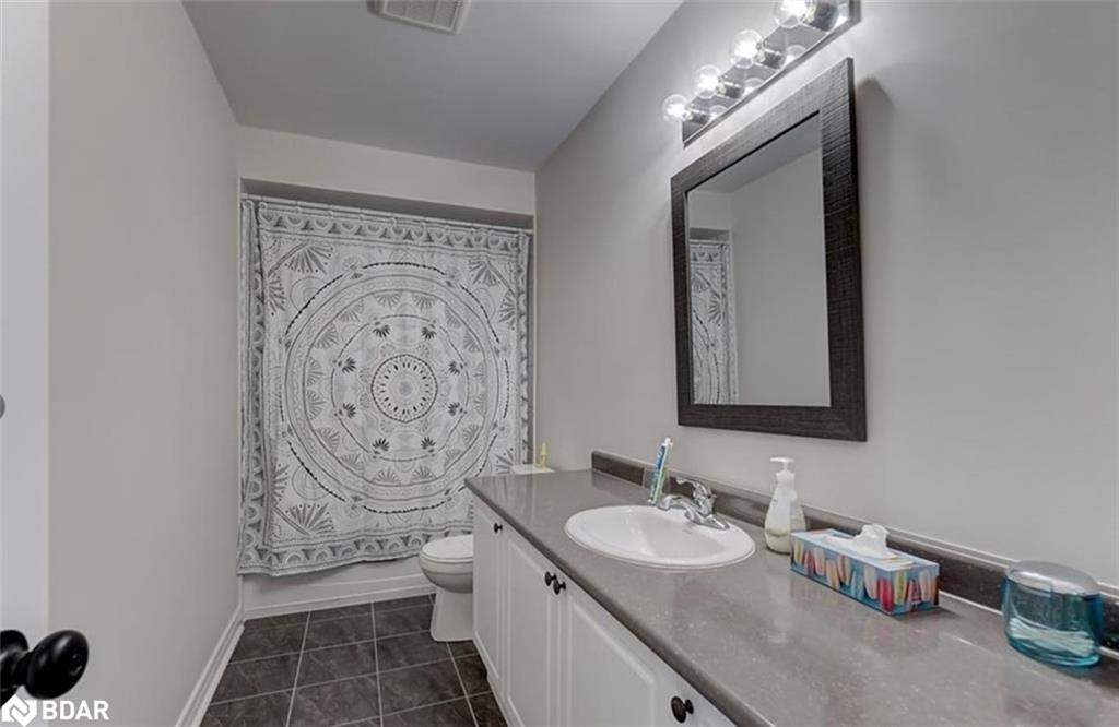 12 Masters Crescent Property Photo 29