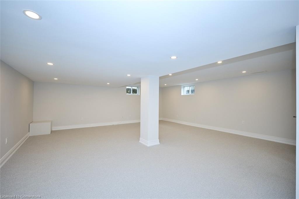 965 Kingsway Drive Property Photo 18