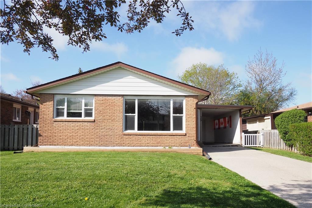 39 Markwood Drive Property Photo 2