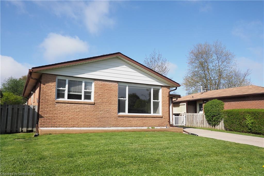 39 Markwood Drive Property Photo 3