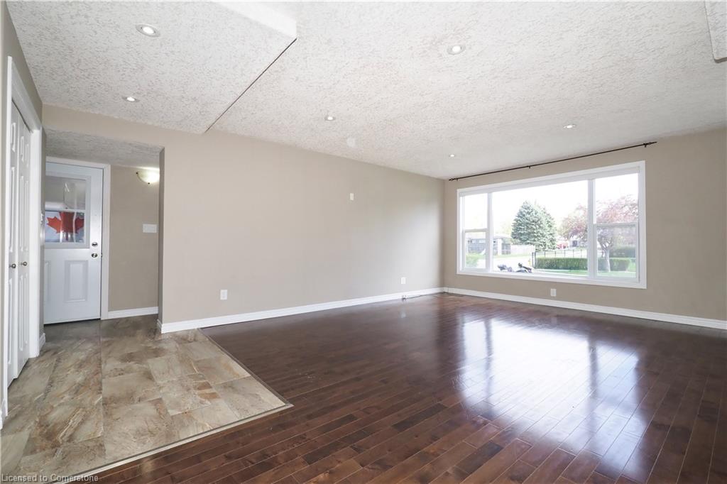 39 Markwood Drive Property Photo 10
