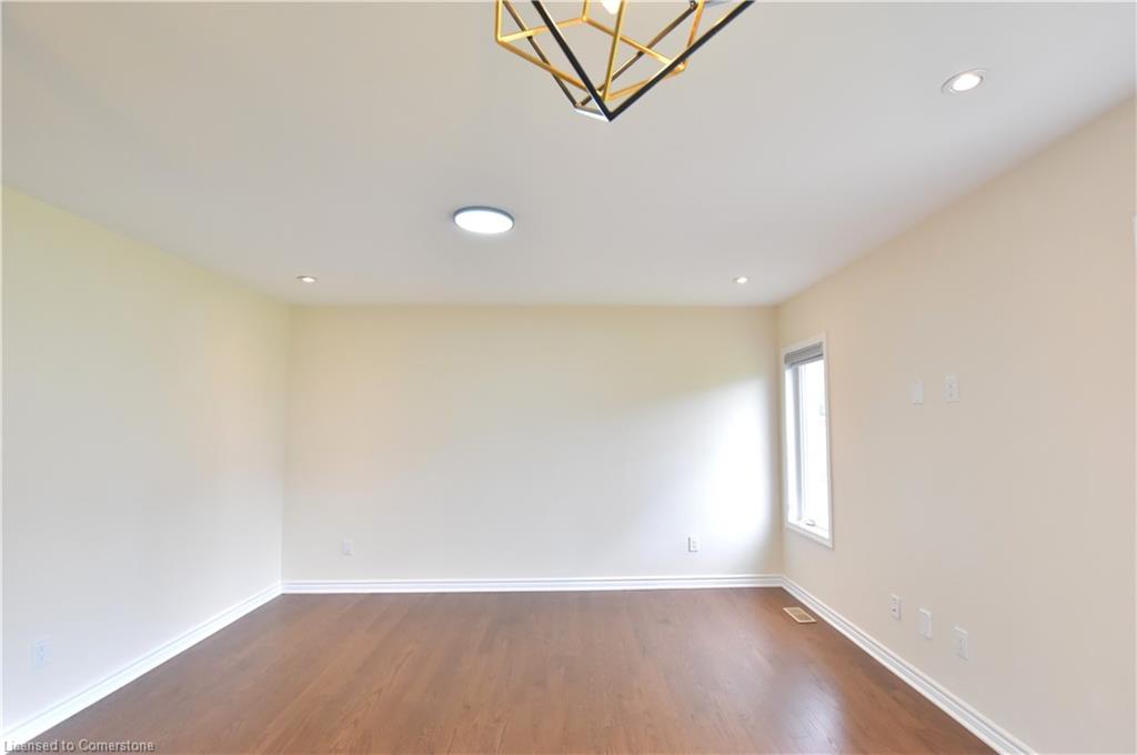 47 Pickett Place Property Photo 7