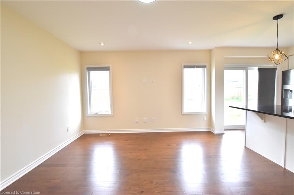 47 Pickett Place Property Photo 11