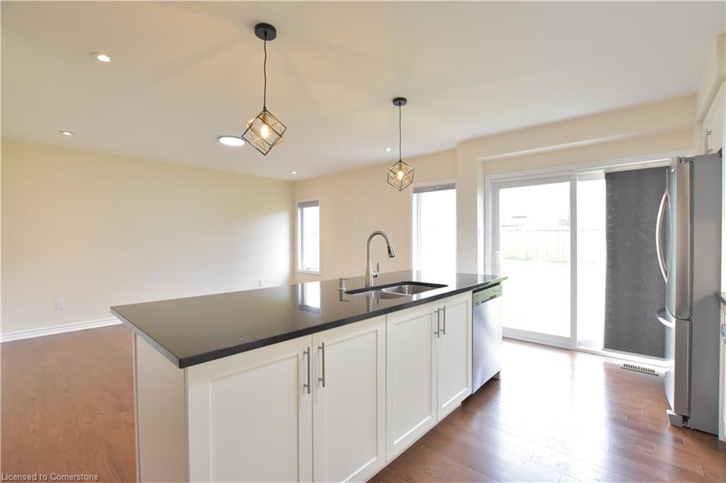 47 Pickett Place Property Photo 18