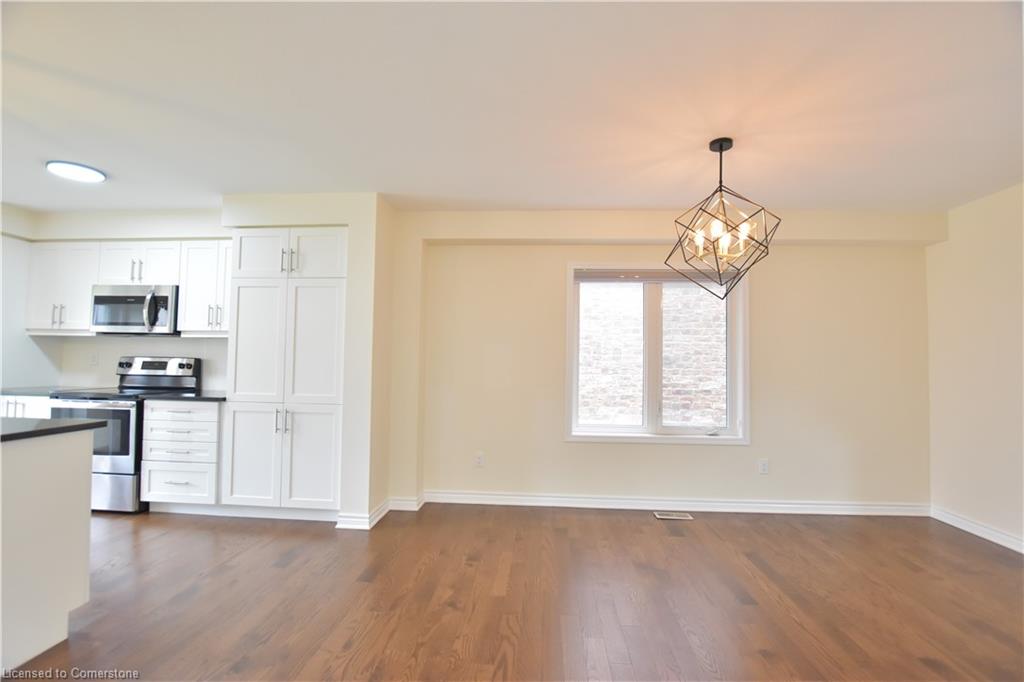 47 Pickett Place Property Photo 23