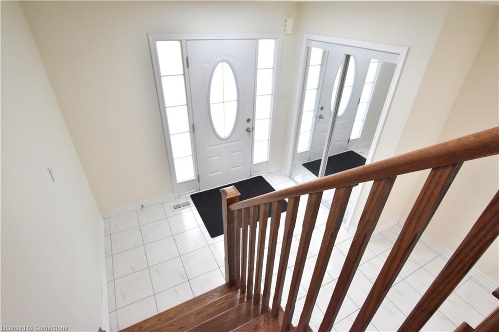 47 Pickett Place Property Photo 27
