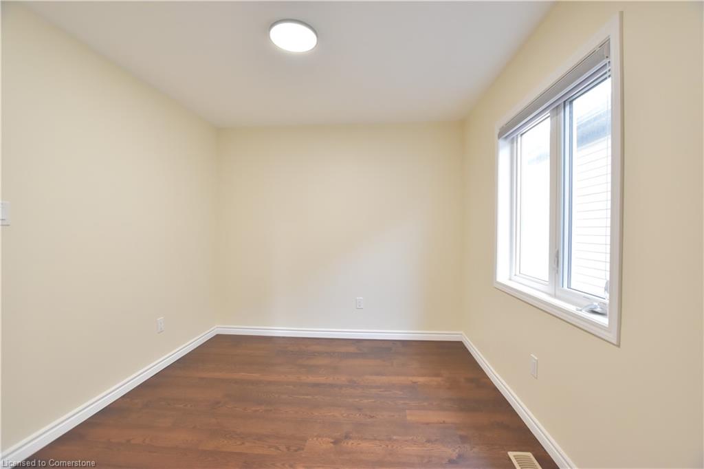47 Pickett Place Property Photo 35