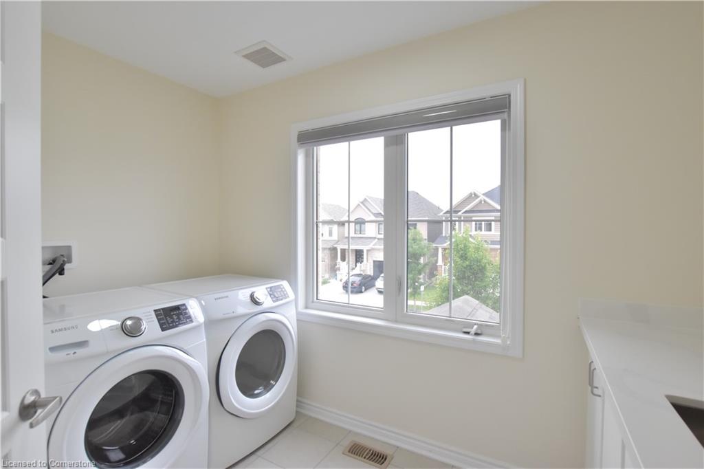 47 Pickett Place Property Photo 48