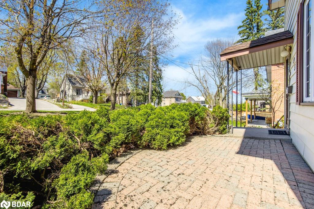 93 Jarvis Street Property Photo 5
