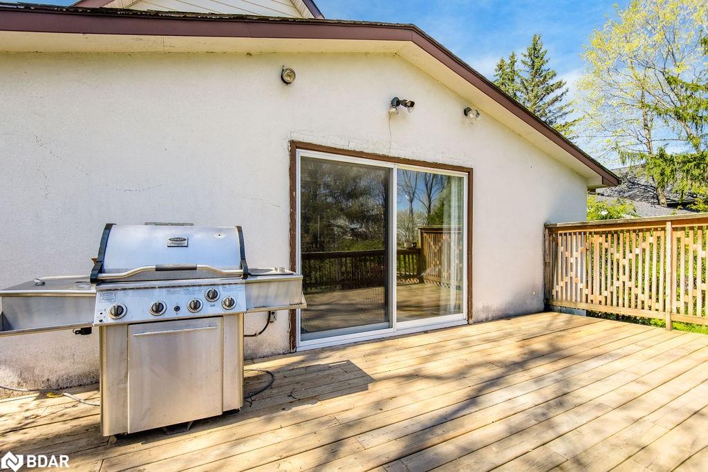 93 Jarvis Street Property Photo 45