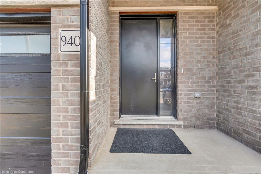 940 Robert Ferrie Drive Property Photo 2
