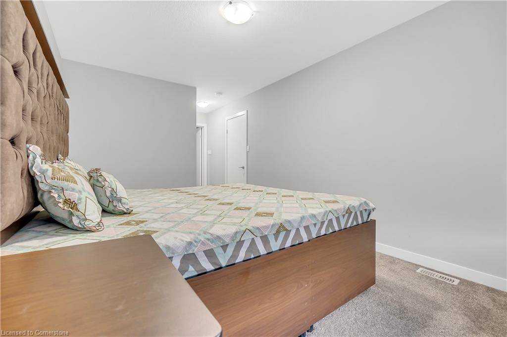 940 Robert Ferrie Drive Property Photo 18