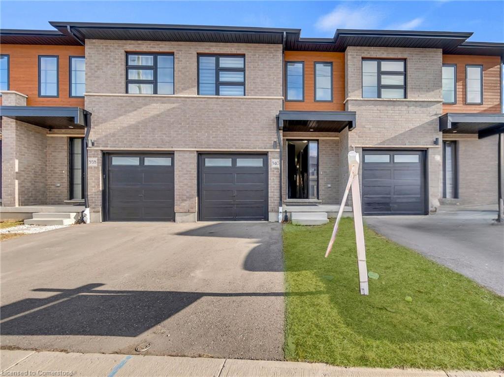 940 Robert Ferrie Drive Property Photo 29