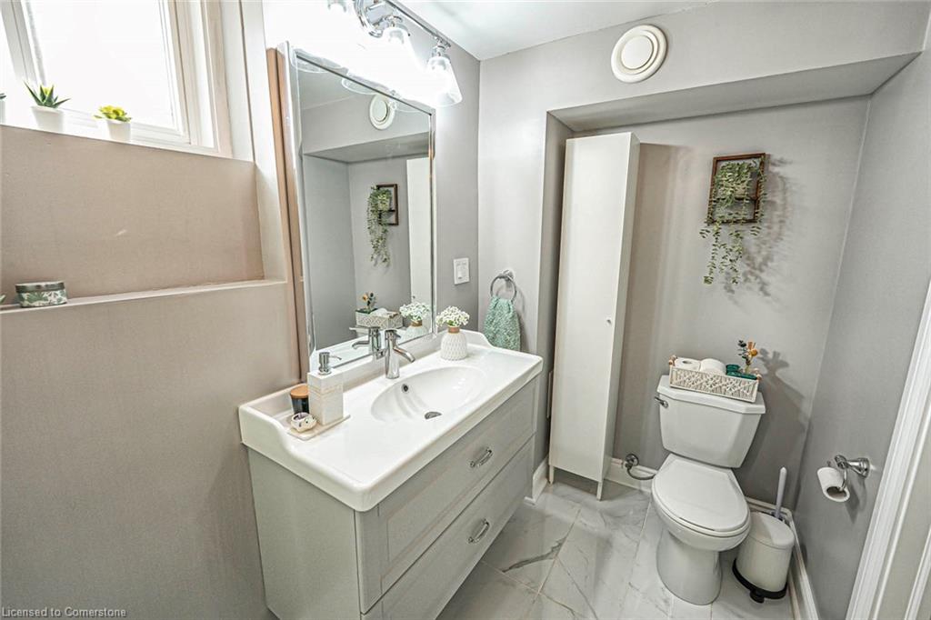 2344 Kenbarb Road Property Photo 35