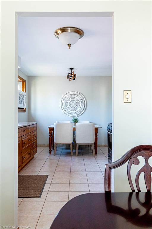 16 Billington Crescent Property Photo 15