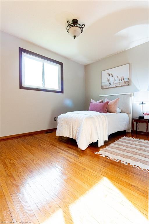 16 Billington Crescent Property Photo 26