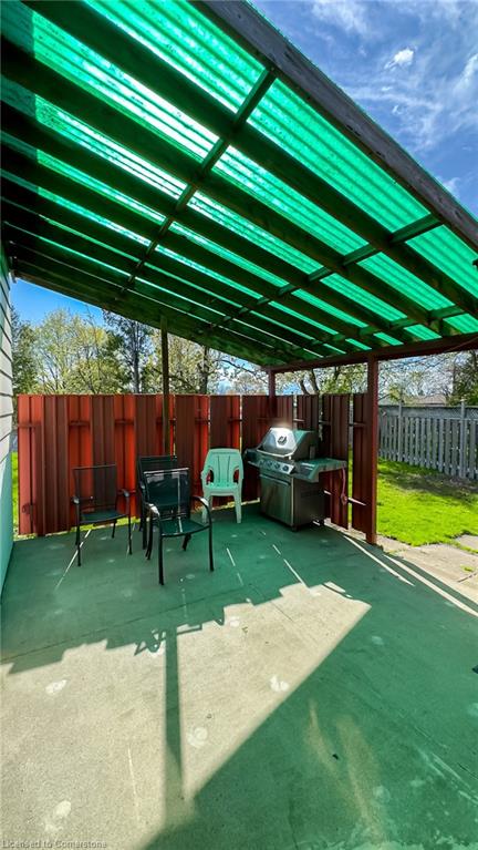 16 Billington Crescent Property Photo 39