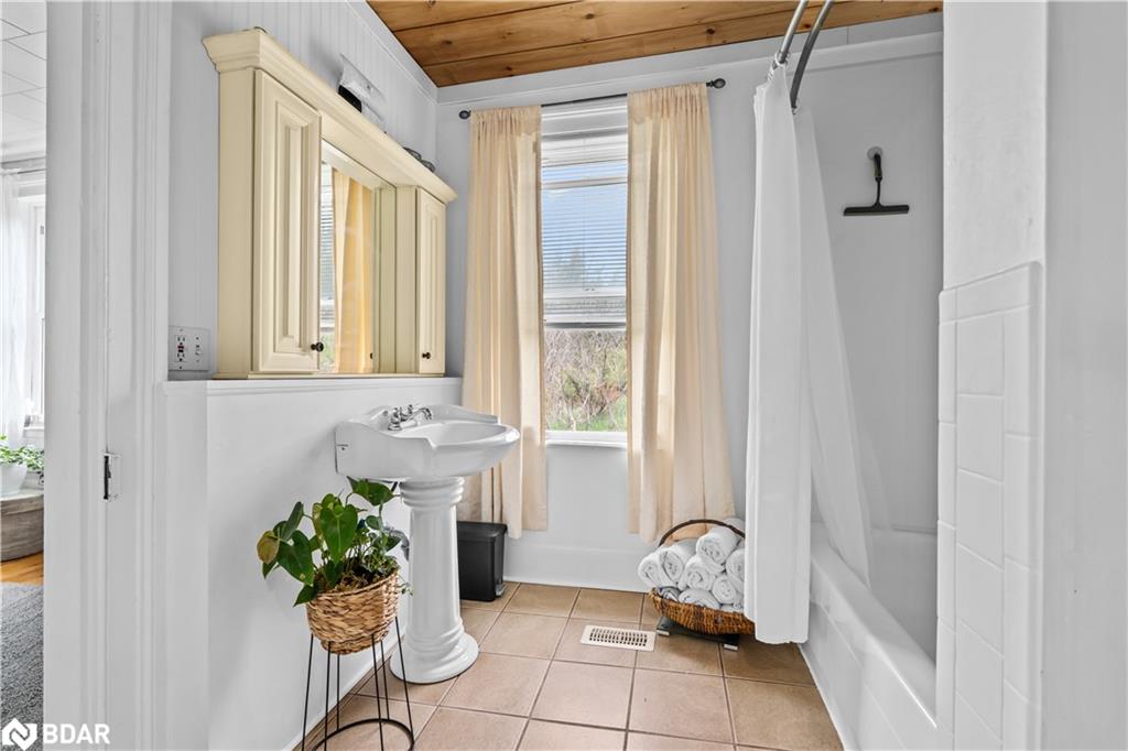 373 Deshane Road Property Photo 14