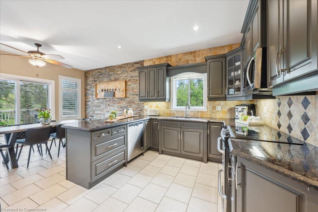 1 Franks Lane Property Photo 14