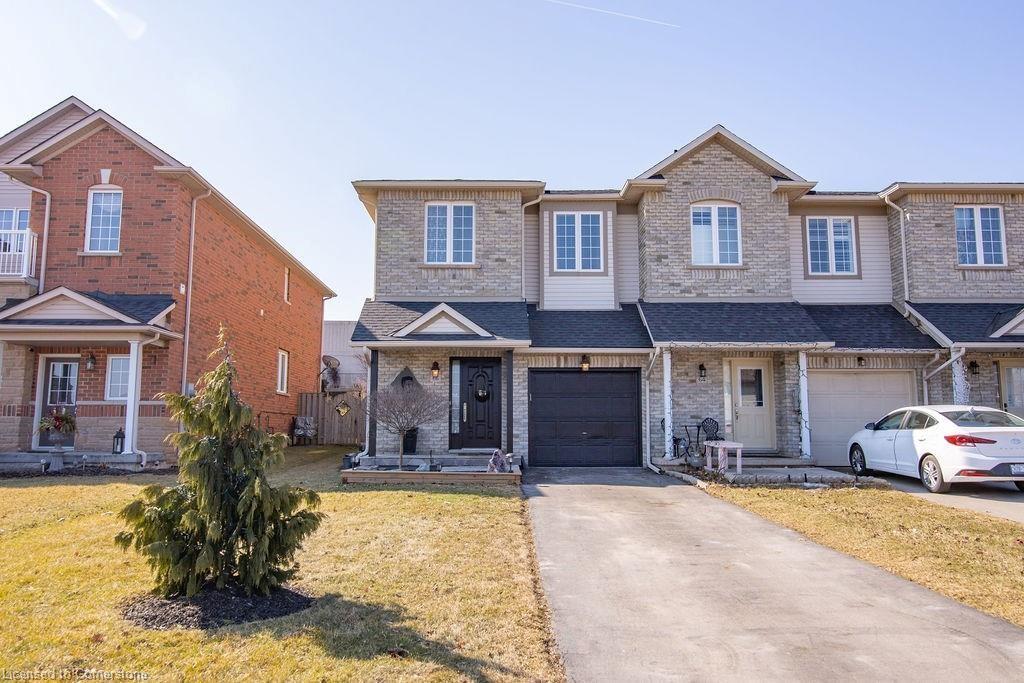 66 Whitefish Crescent Property Photo
