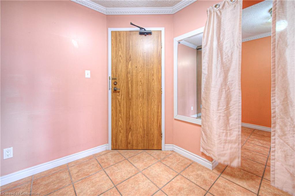 406-400 Champlain Boulevard Property Photo 6