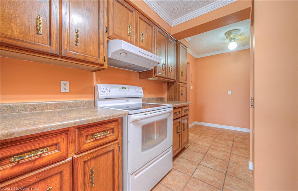 406-400 Champlain Boulevard Property Photo 17