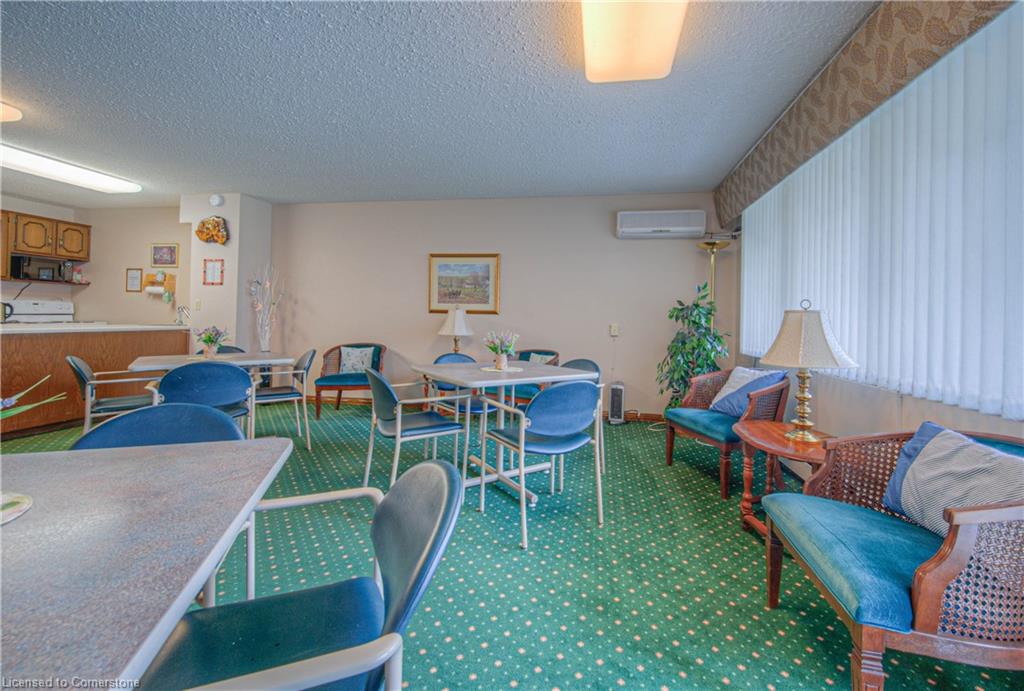 406-400 Champlain Boulevard Property Photo 38