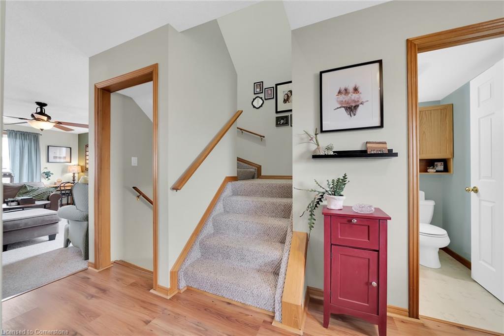 9 Lindsay Drive Property Photo 10